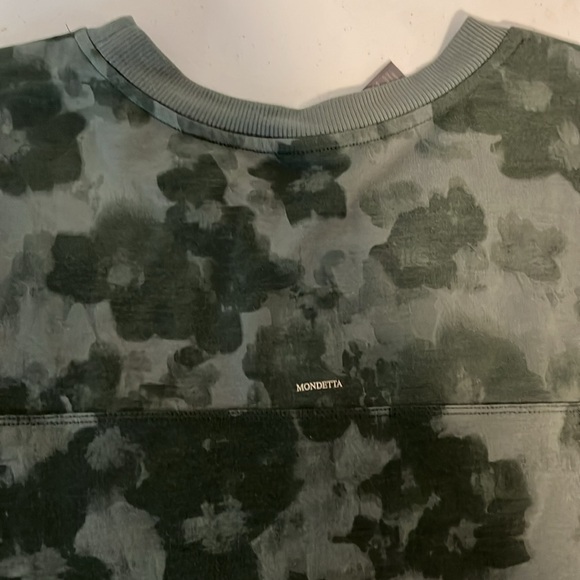 Mondetta Lightweight Active Top Sweatshirt Army Green Print Women’s XL - Picture 12 of 13